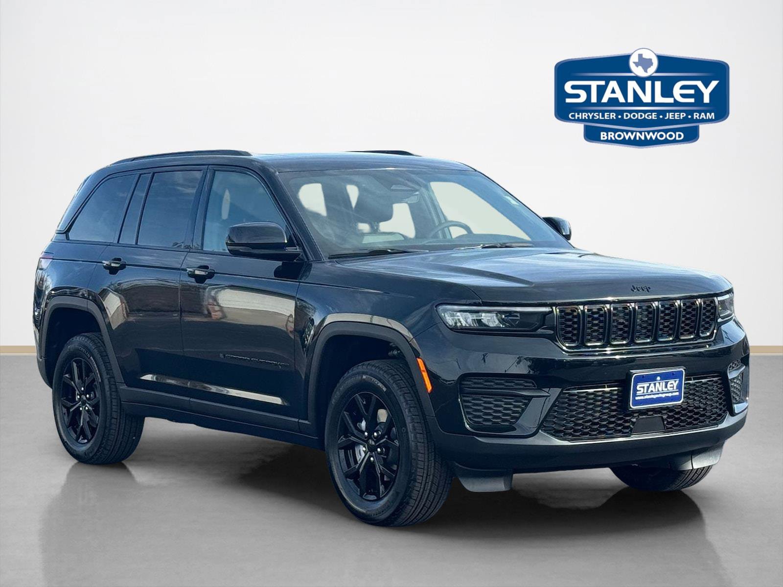New 2025 Jeep Grand Cherokee Altitude