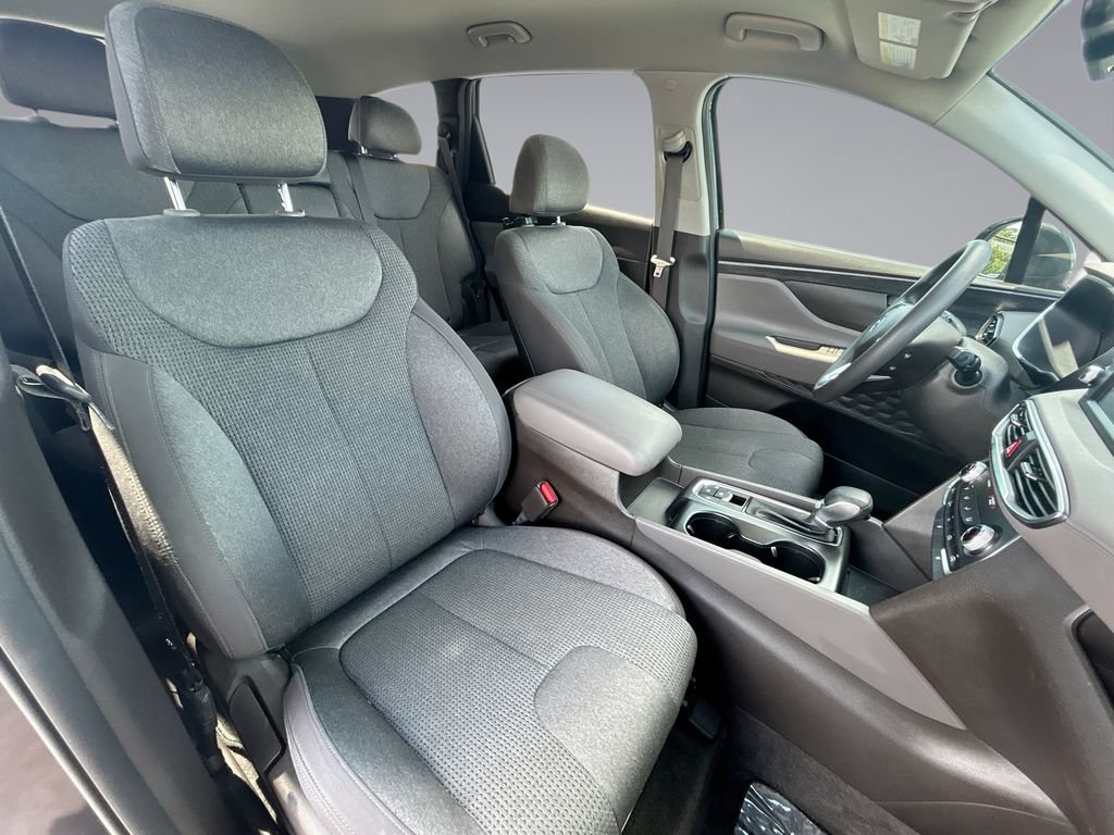 Used 2020 Hyundai Santa Fe SEL FWD image 16