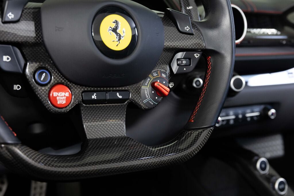 Used 2021 Ferrari 812 GTS RWD image 35
