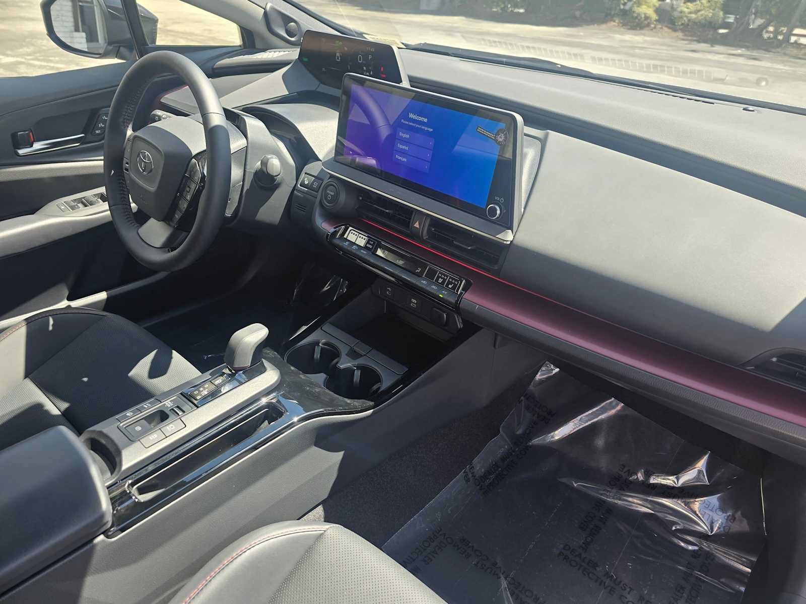 New 2026 Toyota Prius Plug-In Hybrid FWD image 11