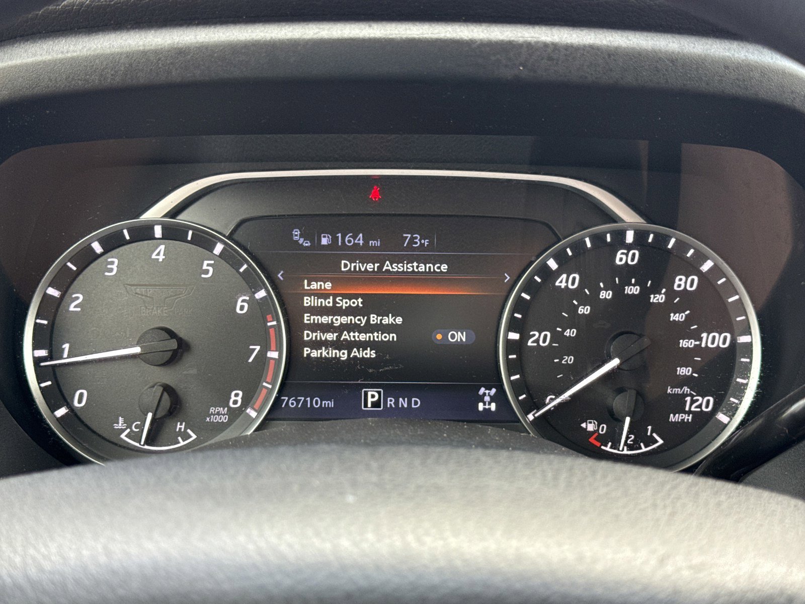 Used 2022 Nissan Titan SV image 18