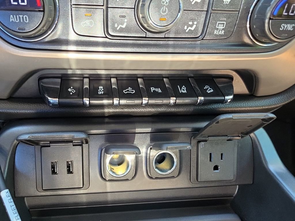 Used 2019 GMC Sierra 2500 Denali AWD/4WD image 19
