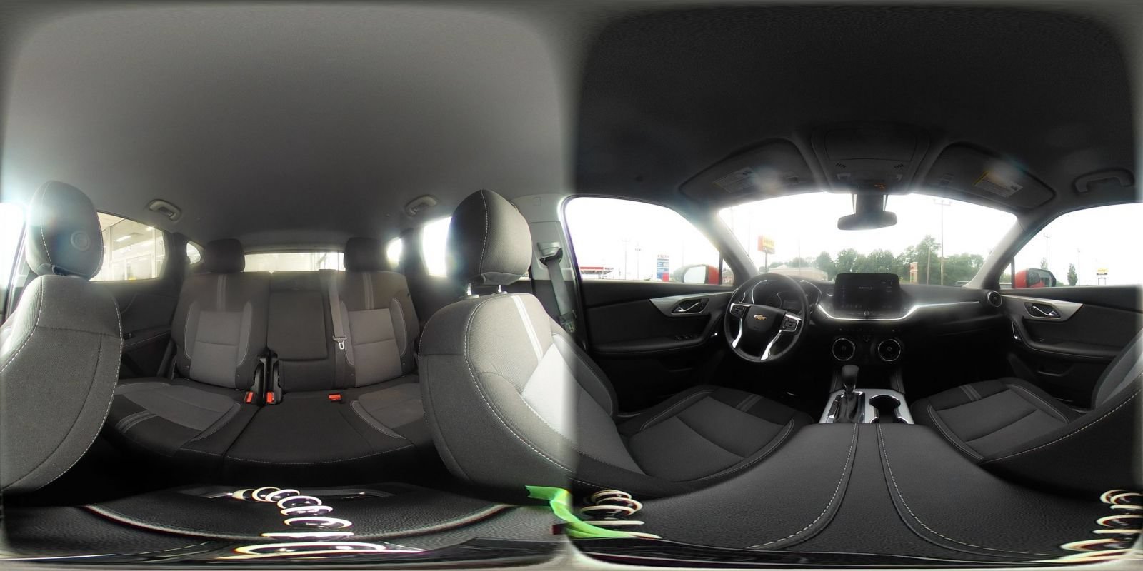 Used 2026 Chevrolet Blazer LT FWD image 32