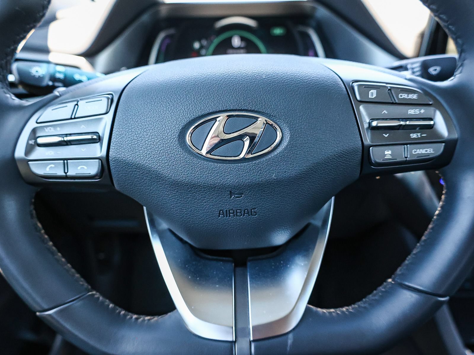 Used 2020 Hyundai Ioniq Limited FWD image 26