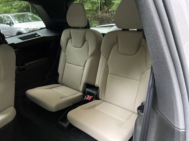 New 2026 Volvo XC90 B6 Plus image 16