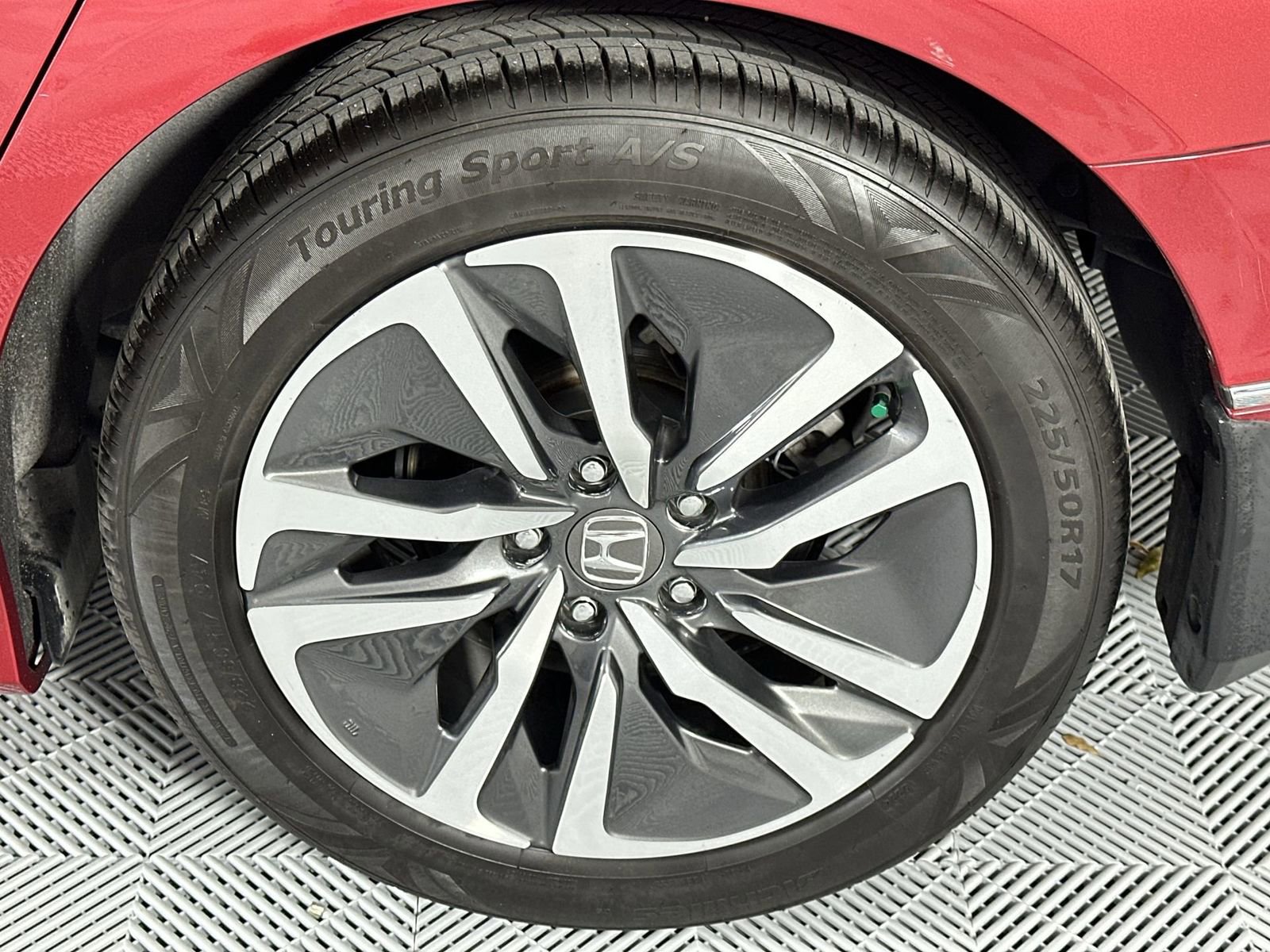 Used 2020 Honda Accord Touring image 10