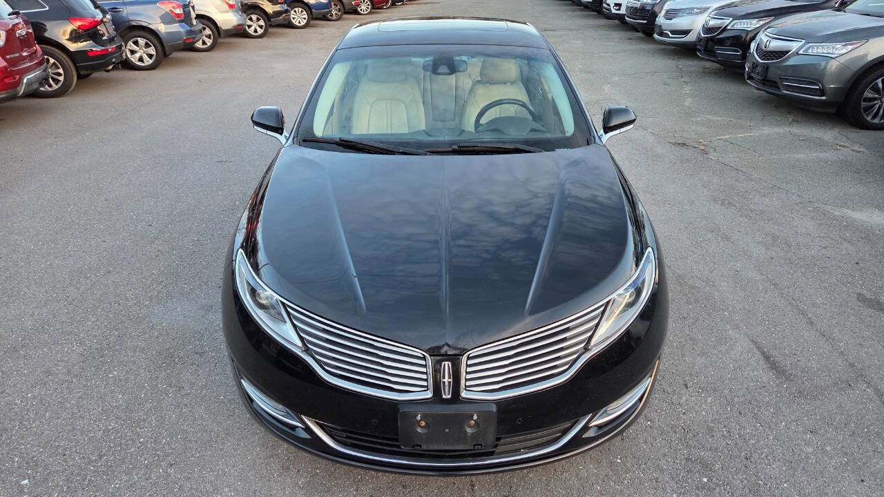 Used 2016 Lincoln MKZ AWD w/ Technology Package image 2