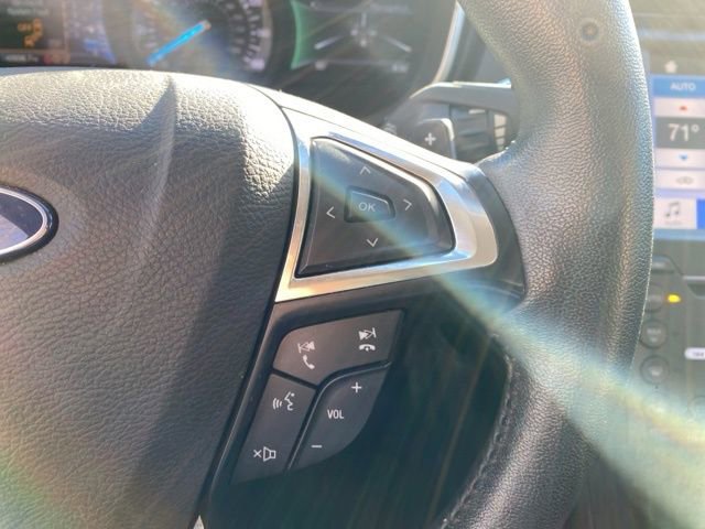 Used 2019 Ford Fusion Titanium image 23