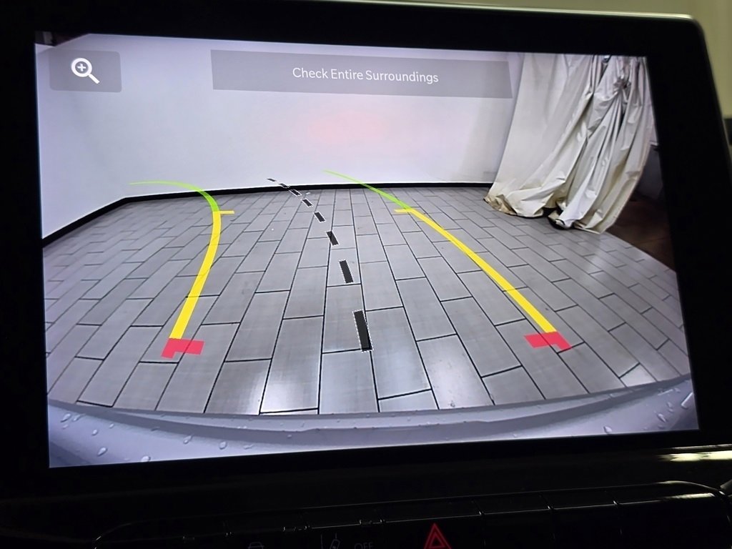 Used 2024 Jeep Compass Latitude image 5