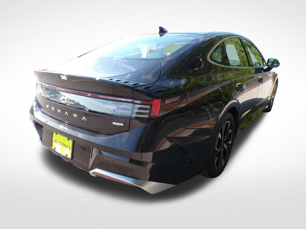 Used 2025 Hyundai Sonata SEL AWD/4WD image 6