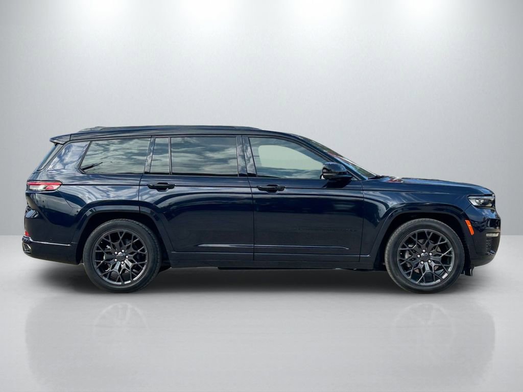 Used 2024 Jeep Grand Cherokee L Summit image 4