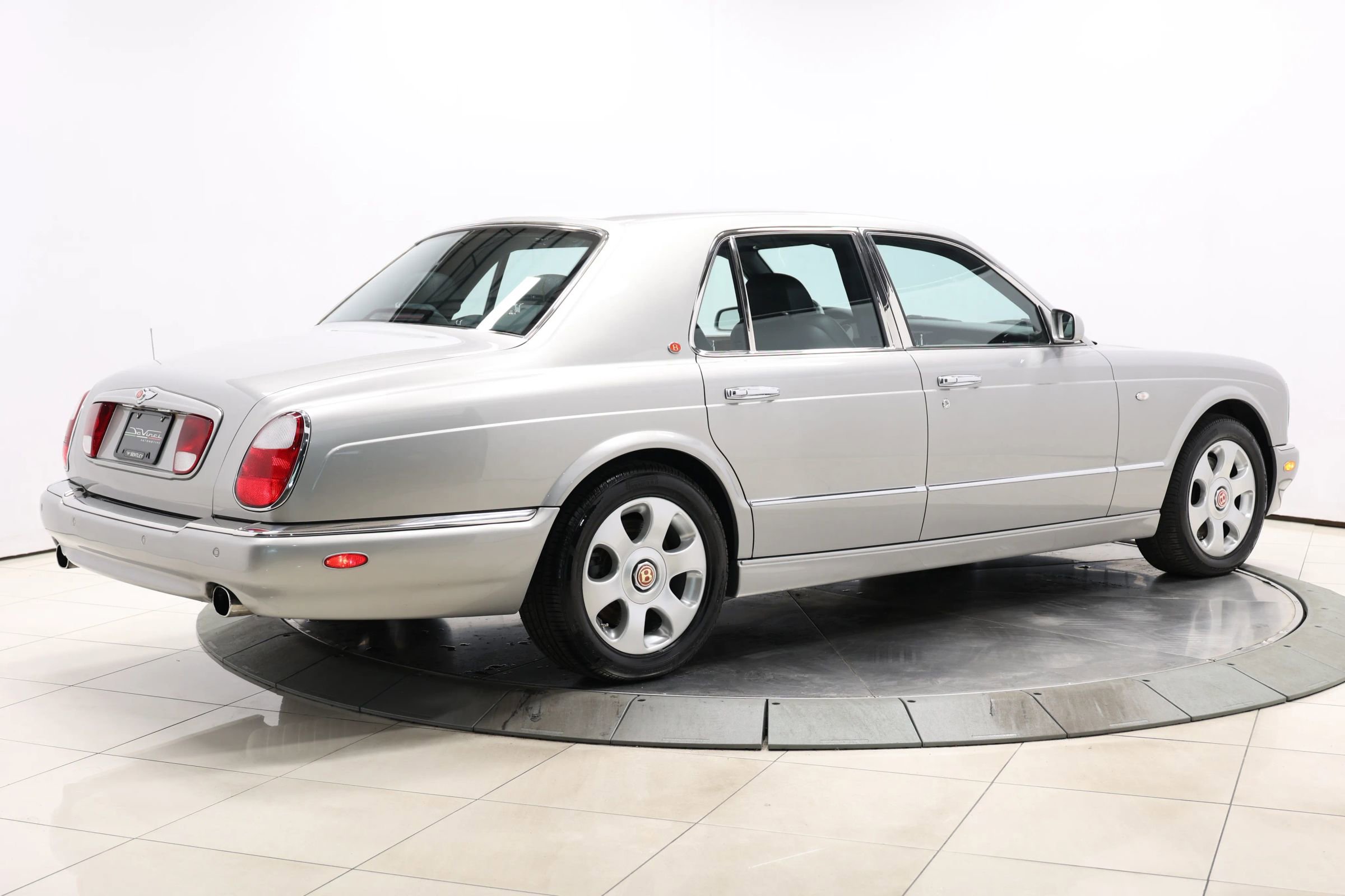 Used 2001 Bentley Arnage Red Label image 4
