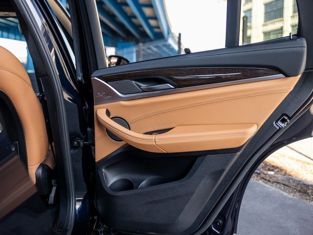 Used 2021 BMW X3 M40i image 40