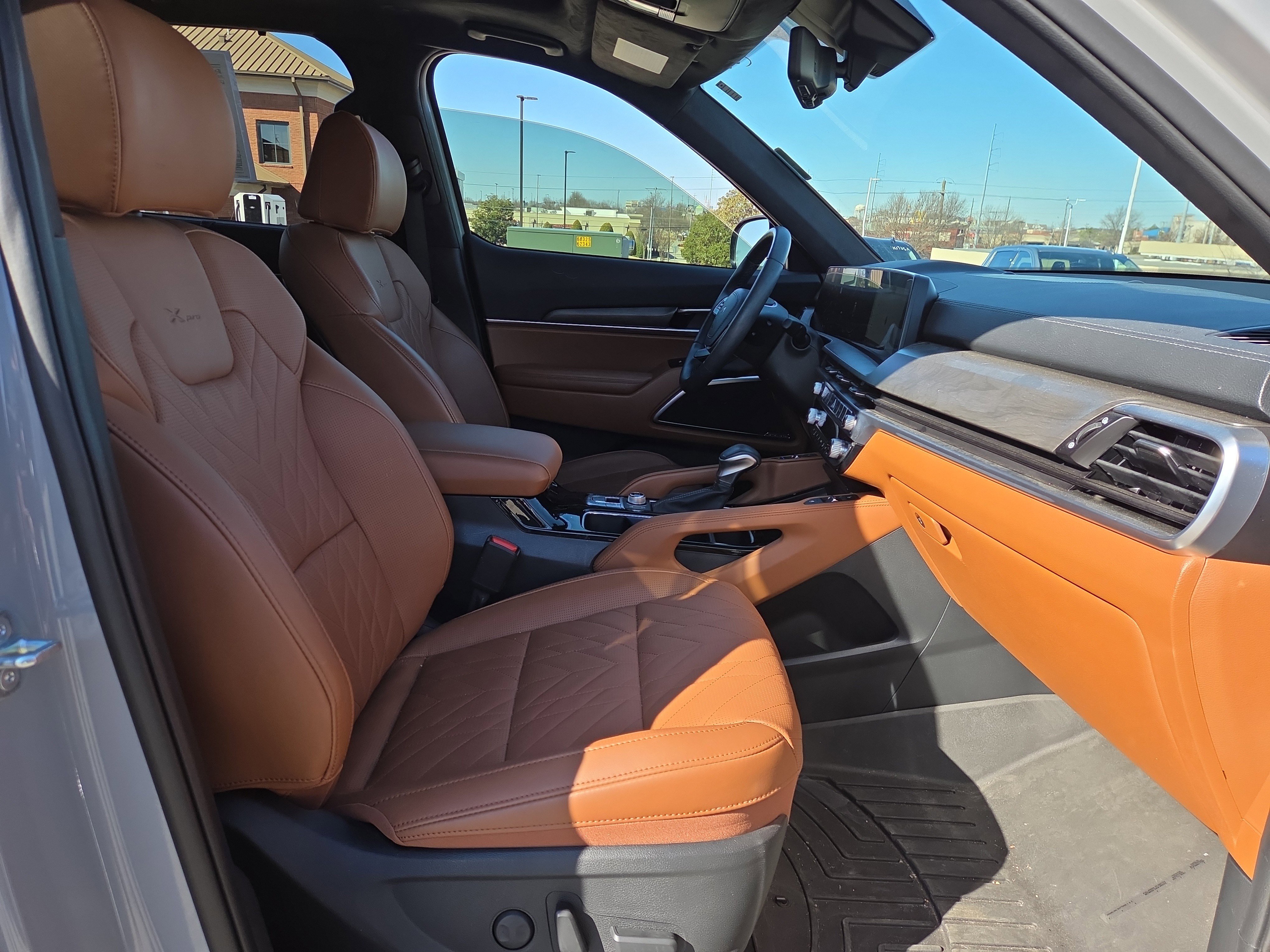 Used 2025 Kia Telluride SX Prestige X-Pro image 17