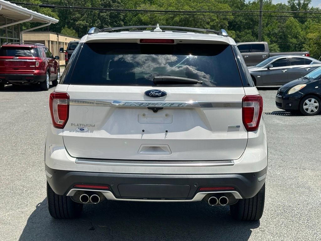 Used 2018 Ford Explorer Platinum AWD/4WD image 9