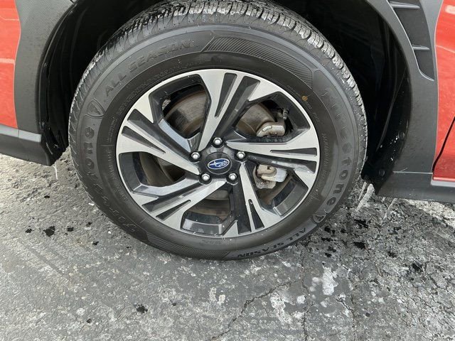 Used 2024 Subaru Crosstrek 2.0i Premium image 11