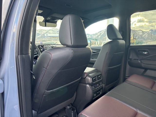 New 2026 Honda Ridgeline Black Edition image 23