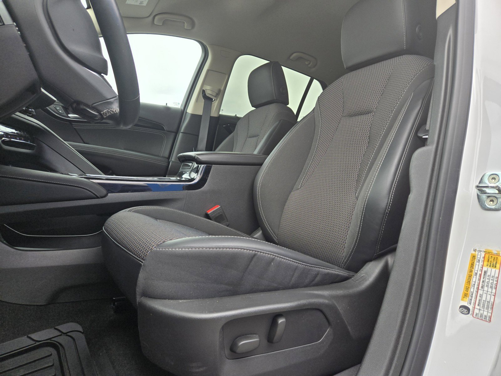 Used 2023 Buick Envision Preferred AWD/4WD image 10