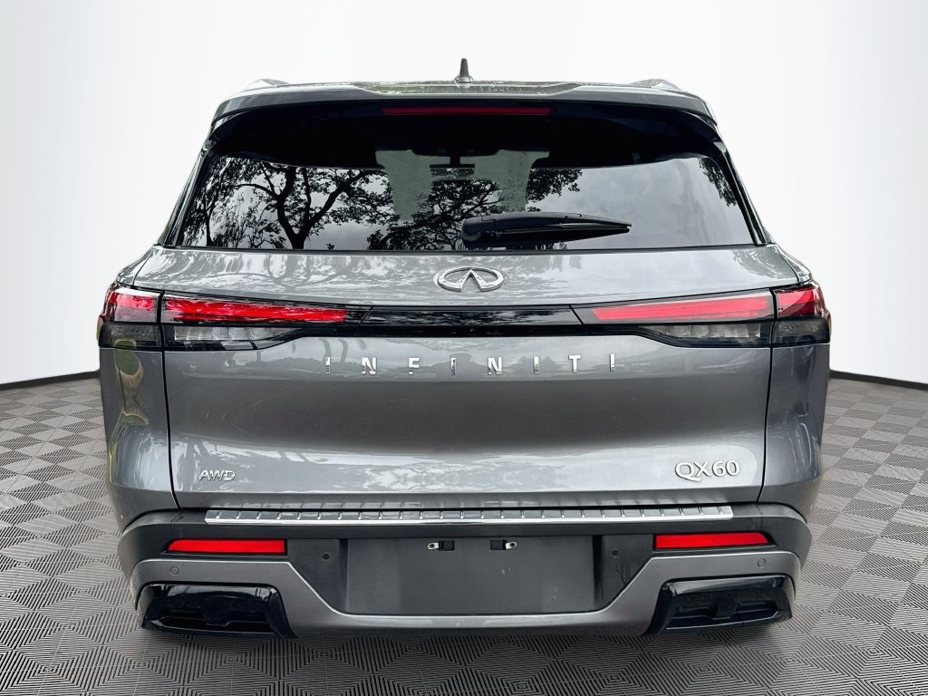 Certified 2023 INFINITI QX60 Luxe w/ Vision Package AWD/4WD image 7