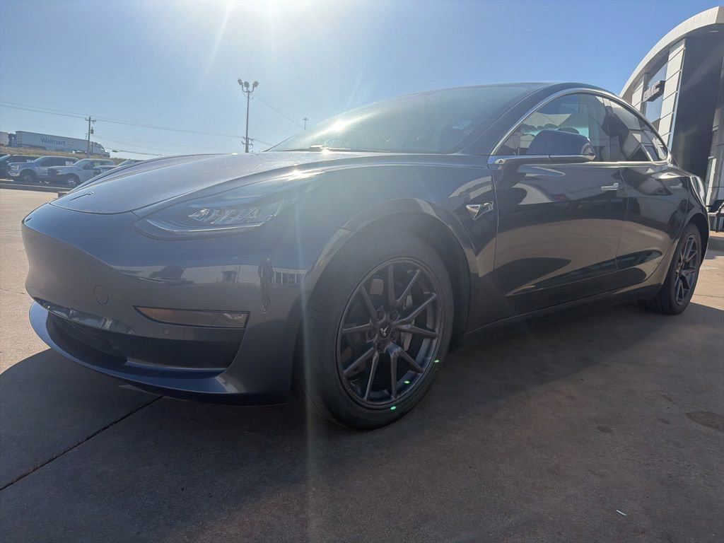 Used 2019 Tesla Model 3 Standard Range Plus RWD image 7