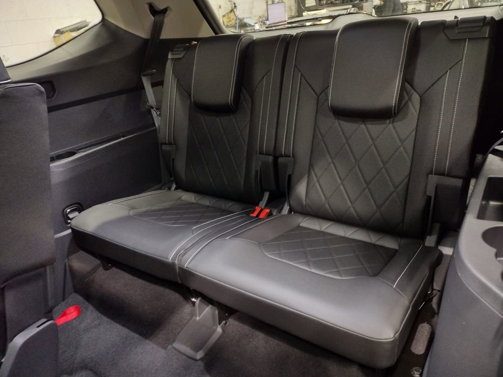 New 2026 Volkswagen Atlas SEL Premium R-Line image 30