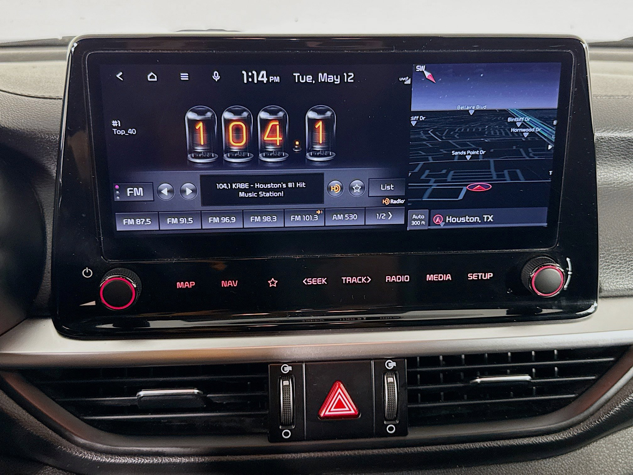 Used 2022 Kia Forte GT-Line w/ GT-Line Technology Package FWD image 17
