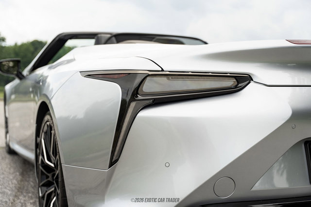 Used 2022 Lexus LC 500 Convert w/ Accessory Package RWD image 76