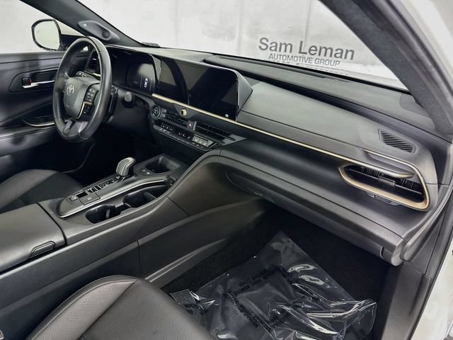 Used 2023 Toyota Crown Platinum AWD/4WD image 28