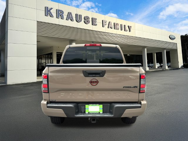 Used 2023 Nissan Frontier PRO-4X w/ Tow Package AWD/4WD image 7