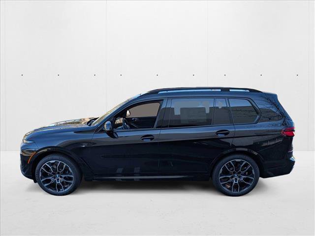 Used 2025 BMW X7 M60i w/ Climate Comfort Package image 5