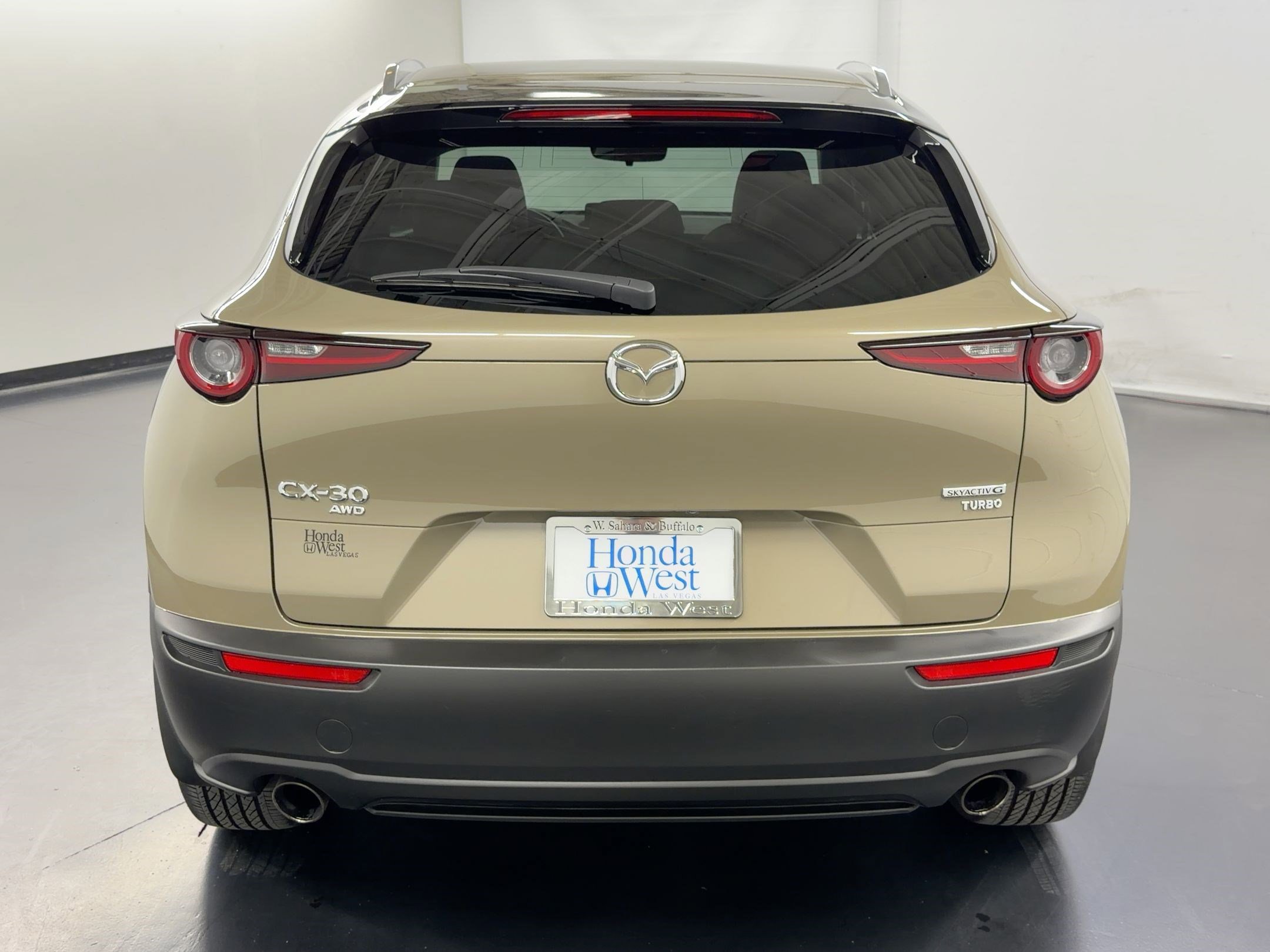 Used 2024 MAZDA CX-30 Carbon image 10