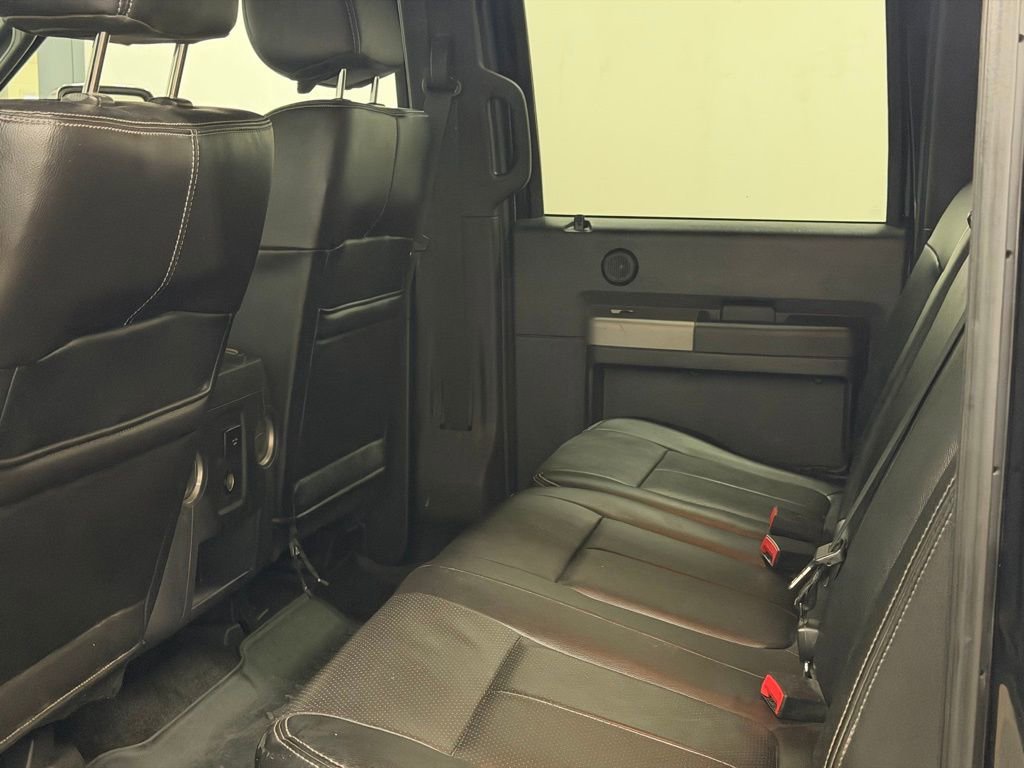 Used 2015 Ford F250 Lariat w/ Lariat Interior Package image 28