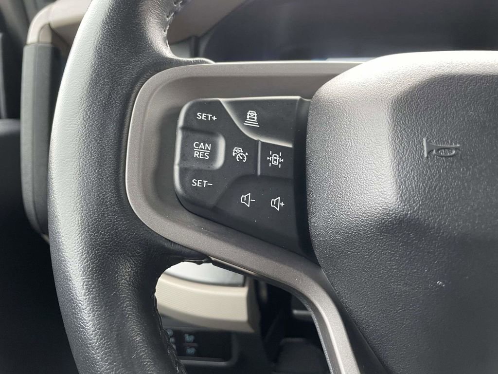 Used 2023 Ford Bronco Wildtrak image 25