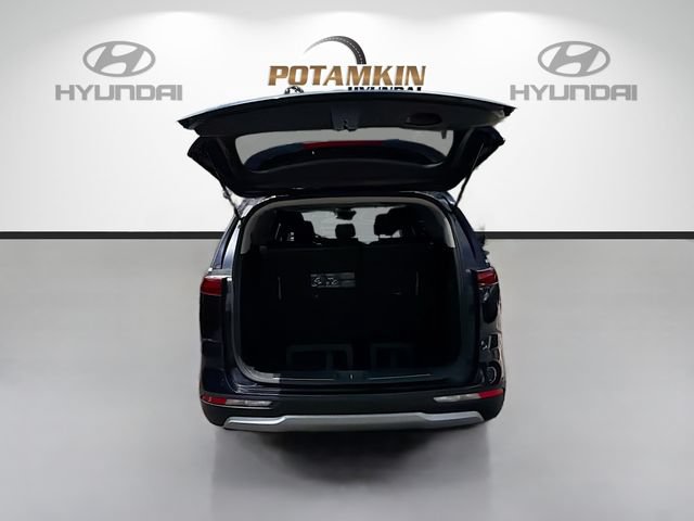 Used 2024 Kia Carnival LX FWD image 25