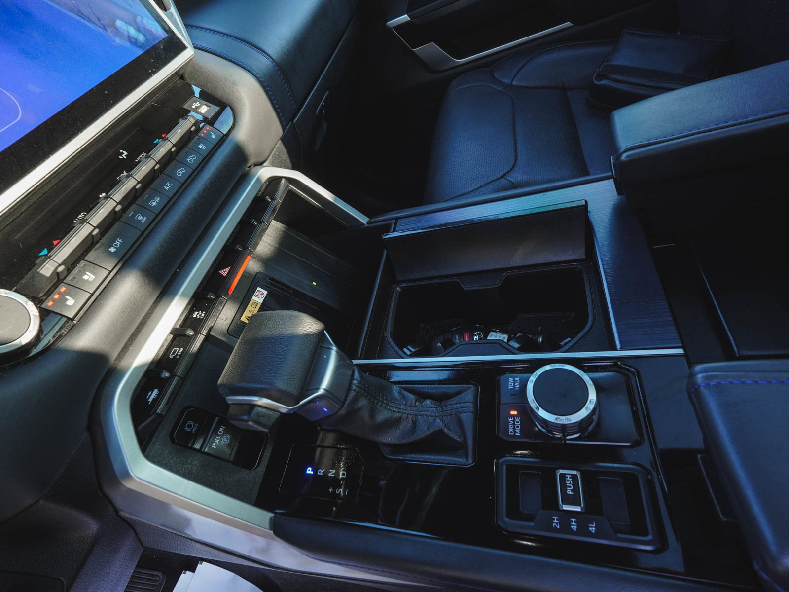 Used 2024 Toyota Tundra Platinum image 26