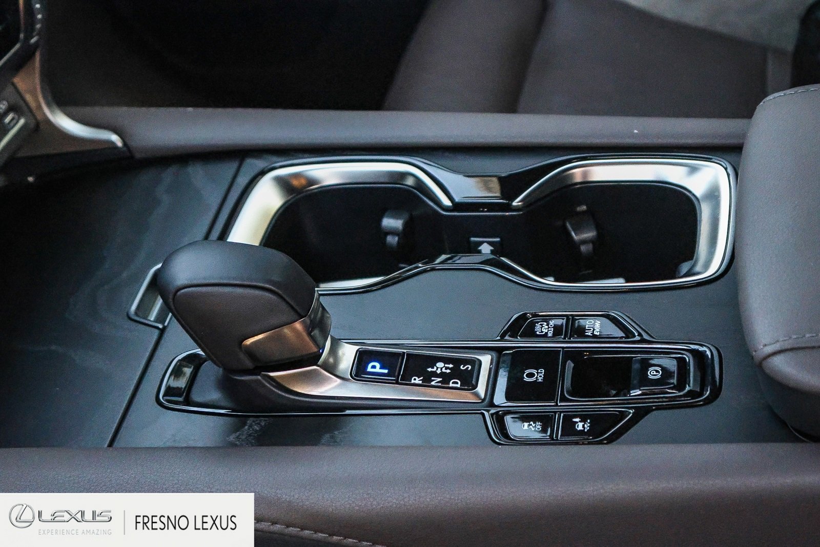 Certified 2025 Lexus RX 450h AWD w/ Luxury Package image 20