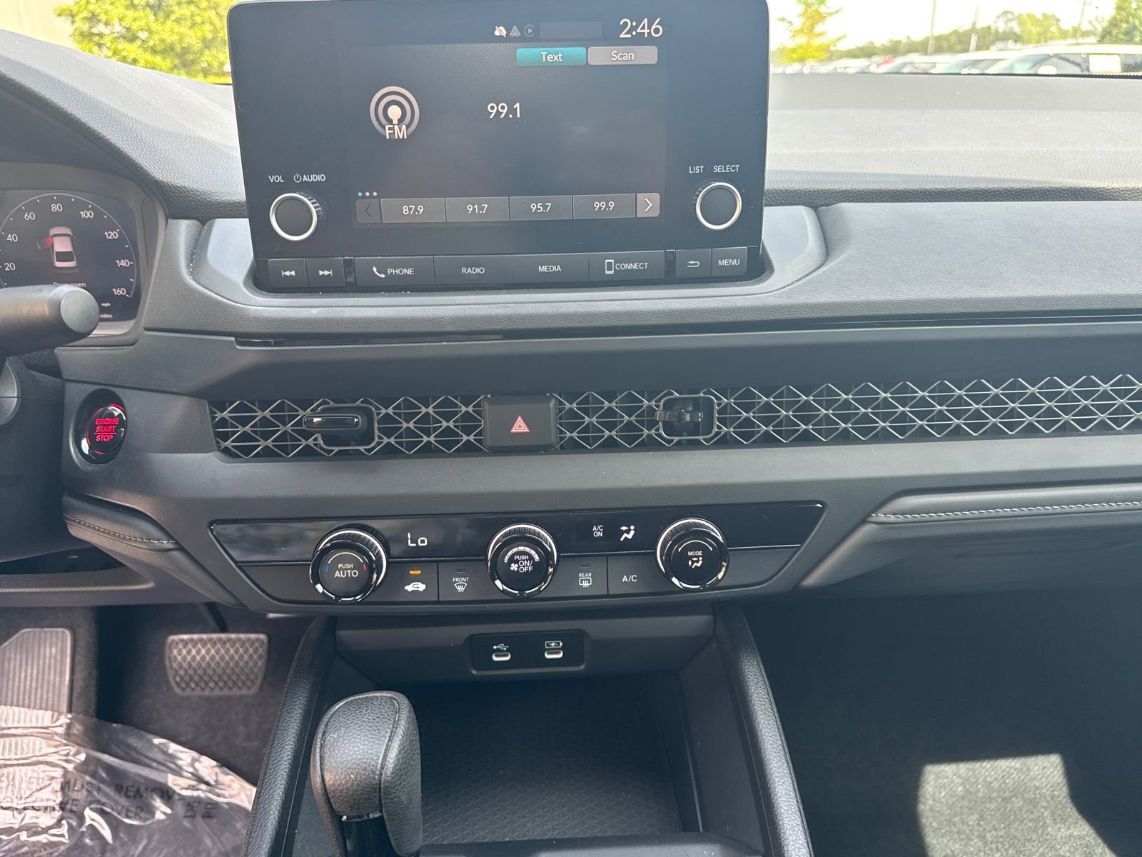 Used 2023 Honda Accord LX image 27