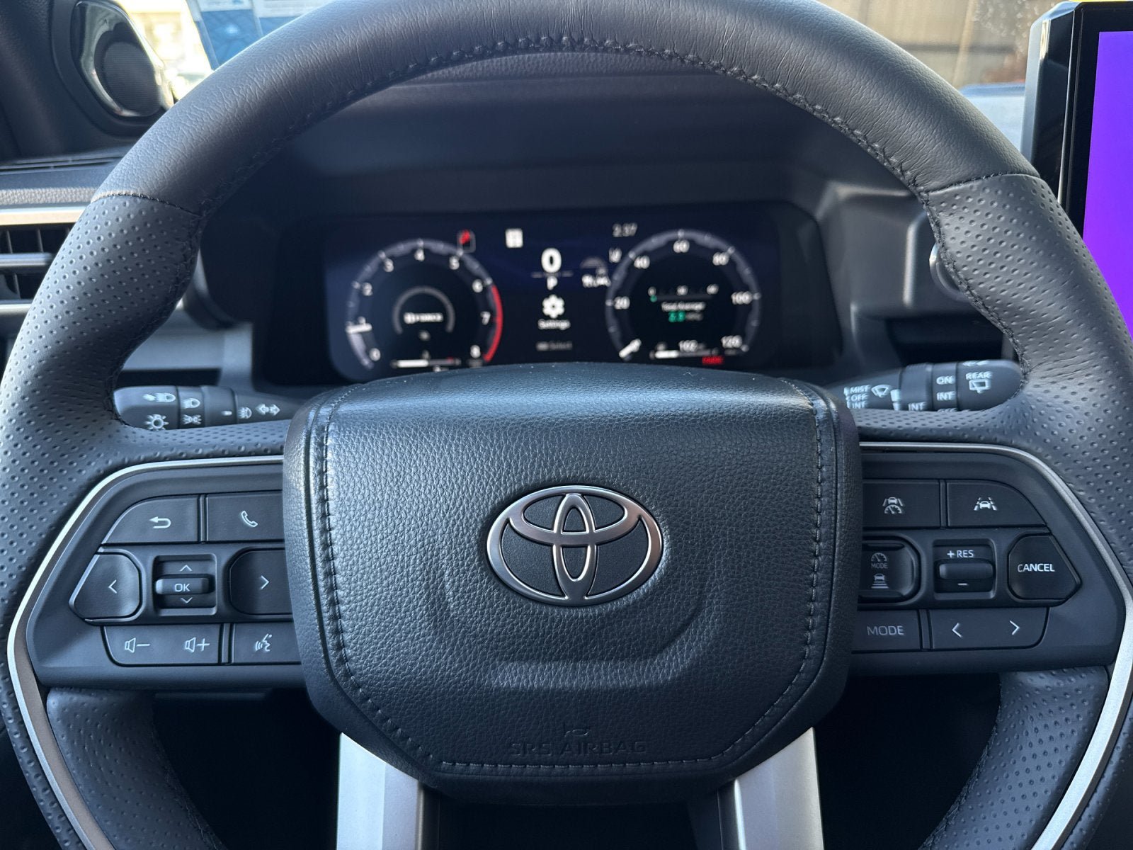 New 2026 Toyota 4Runner Limited AWD/4WD image 26