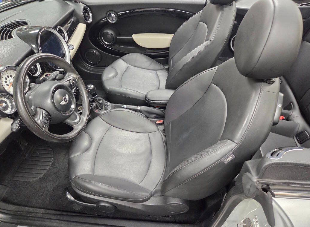 Used 2013 MINI Cooper S FWD image 17
