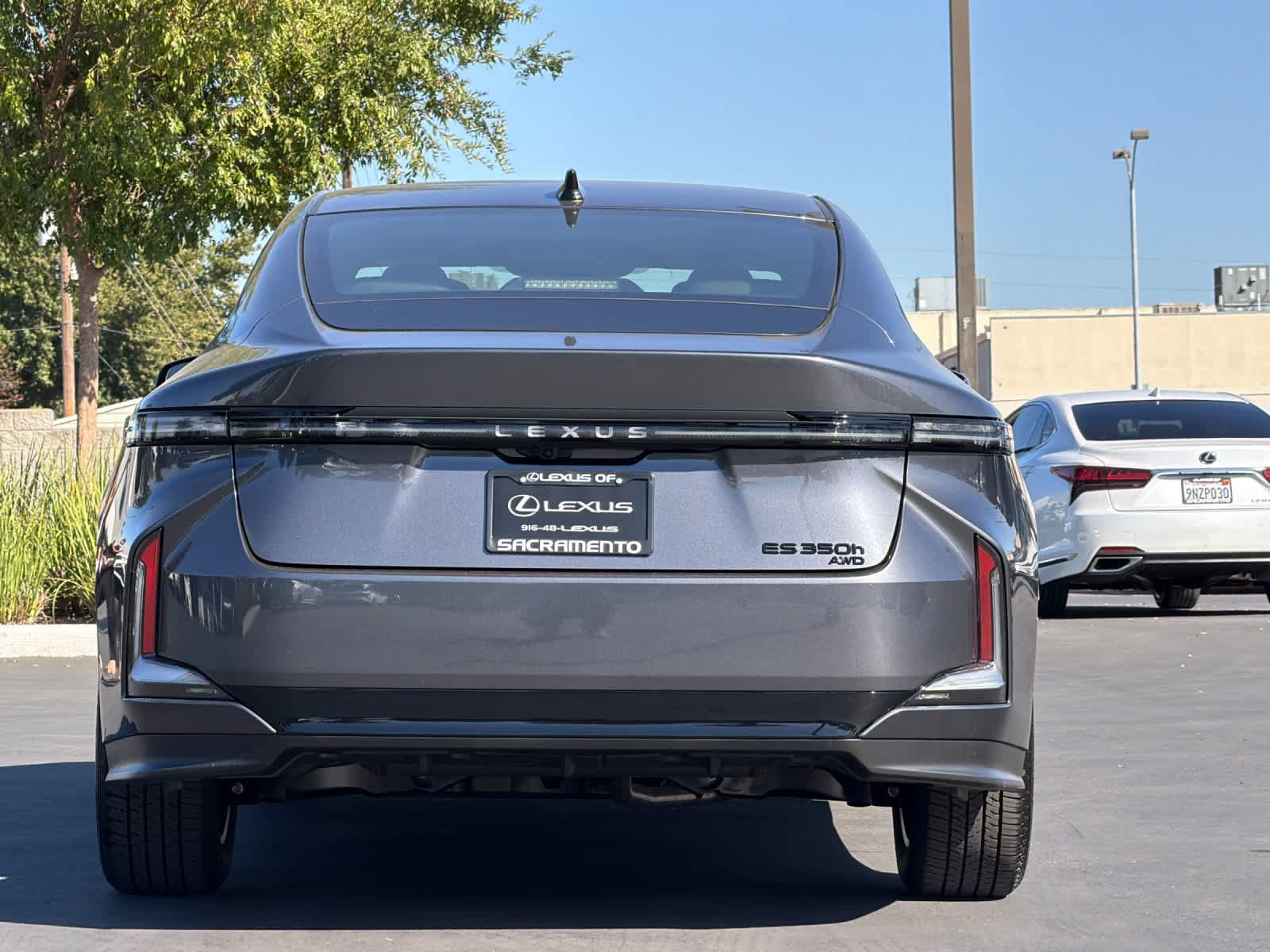 New 2026 Lexus ES 350h AWD w/ Convenience Package image 8