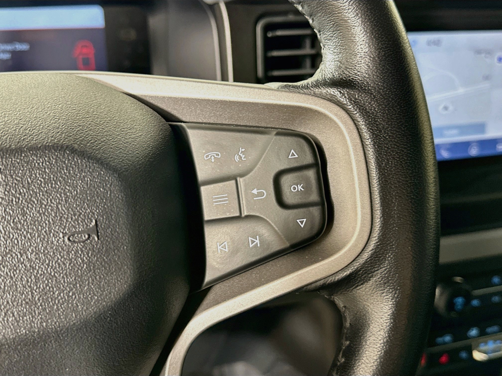 Used 2021 Ford Bronco Badlands AWD/4WD image 18