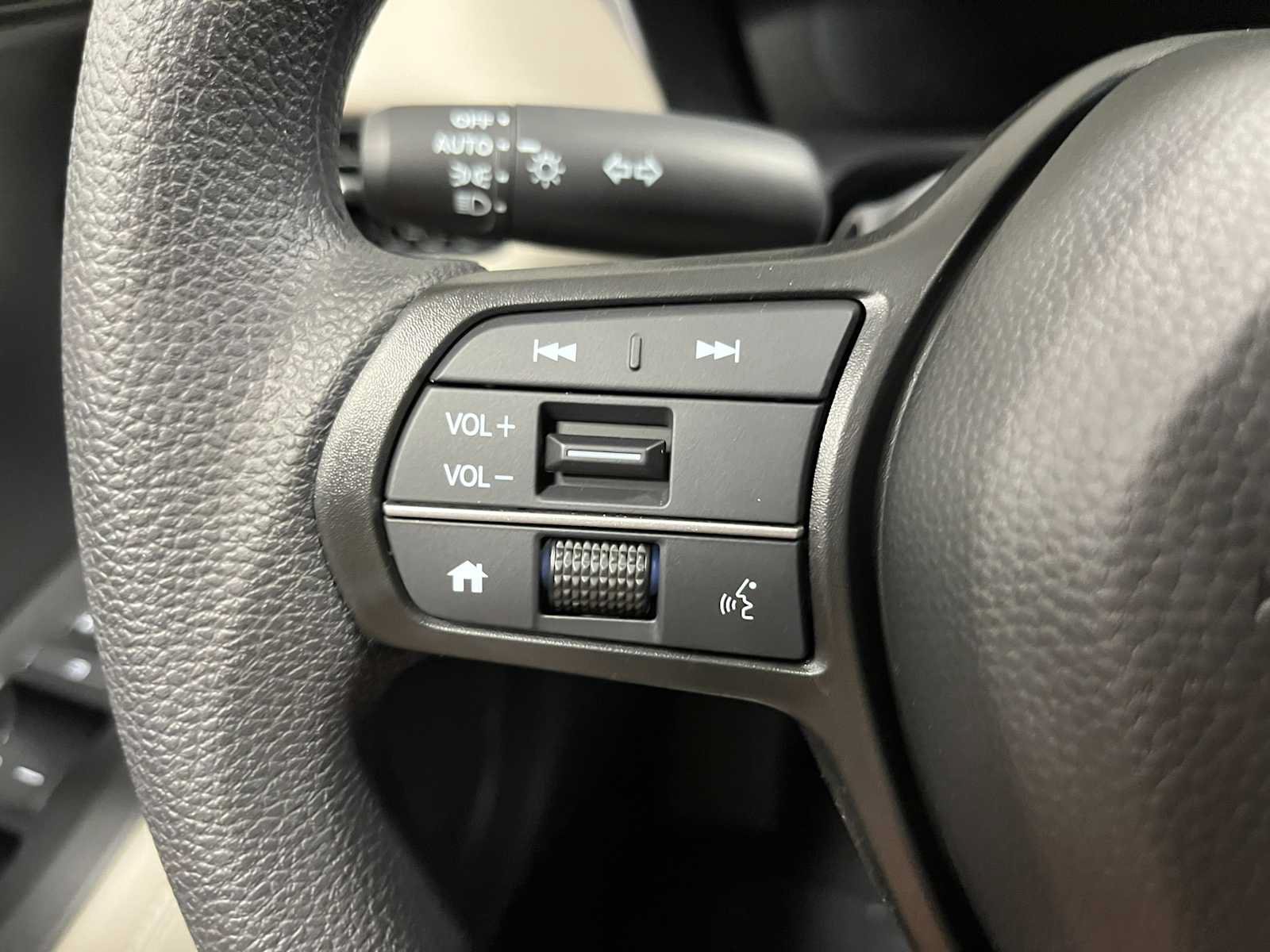 New 2027 Honda HR-V LX image 16