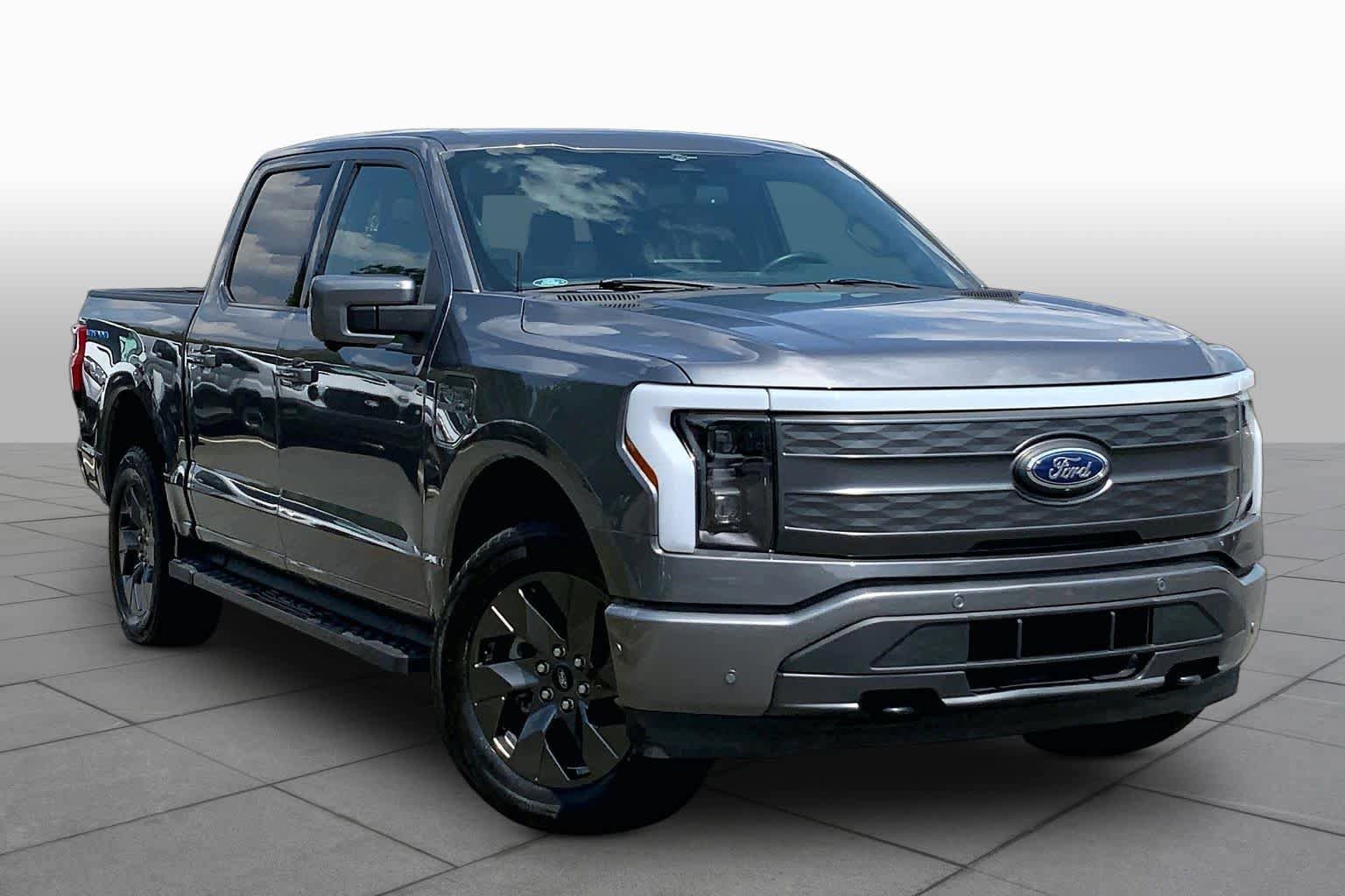 Used 2023 Ford F150 Lightning Lariat w/ Equipment Group 511A High AWD/4WD video 2