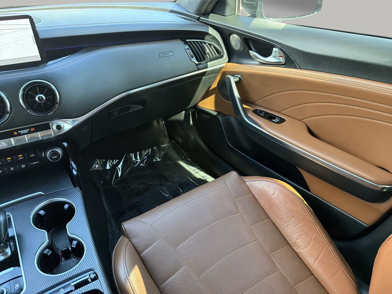Used 2023 Kia Stinger GT2 w/ Option Group 020 RWD image 16