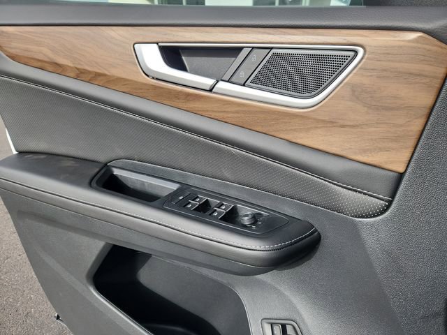 New 2026 Volkswagen Atlas SE image 6