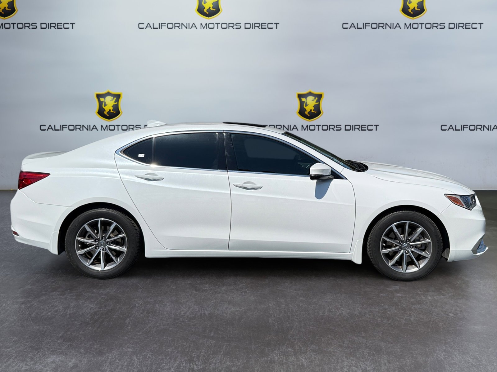 Used 2020 Acura TLX image 6