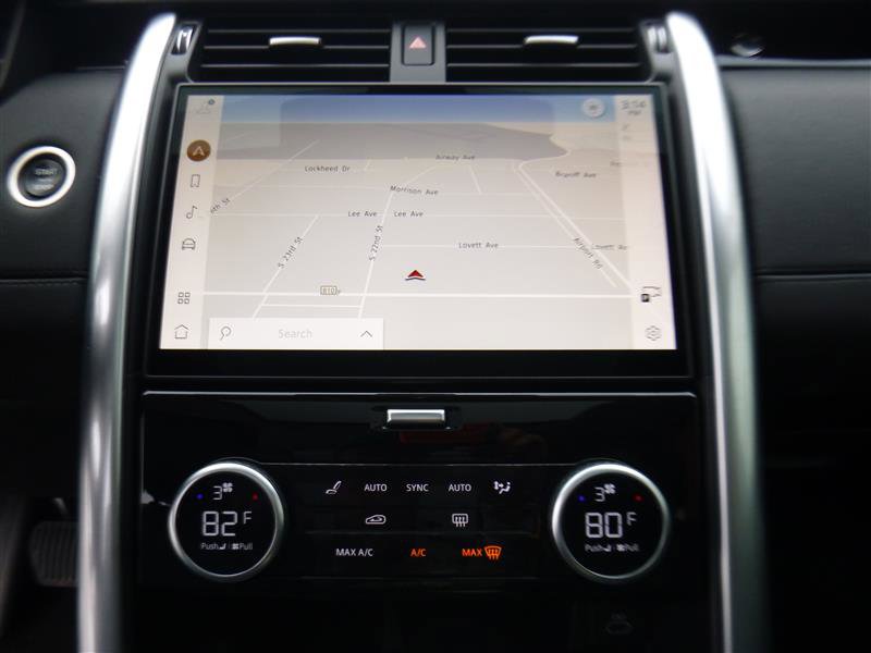 Used 2024 Land Rover Discovery S image 15