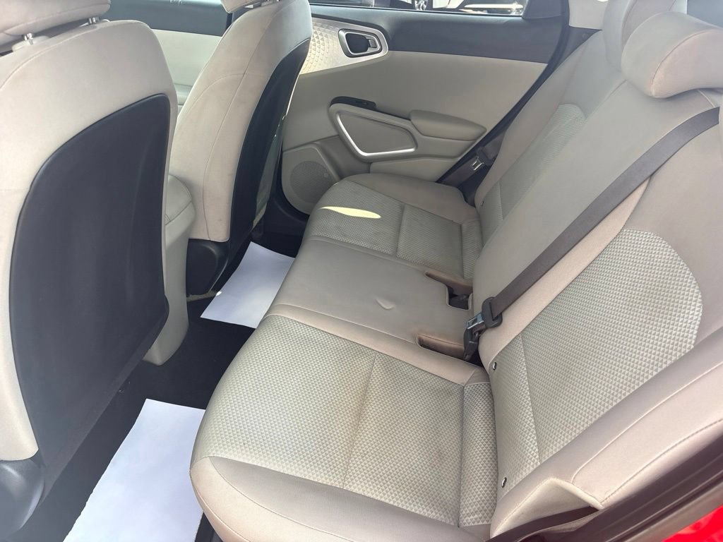 Used 2022 Kia Soul LX FWD image 27