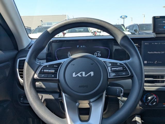 Used 2025 Kia Seltos LX image 22