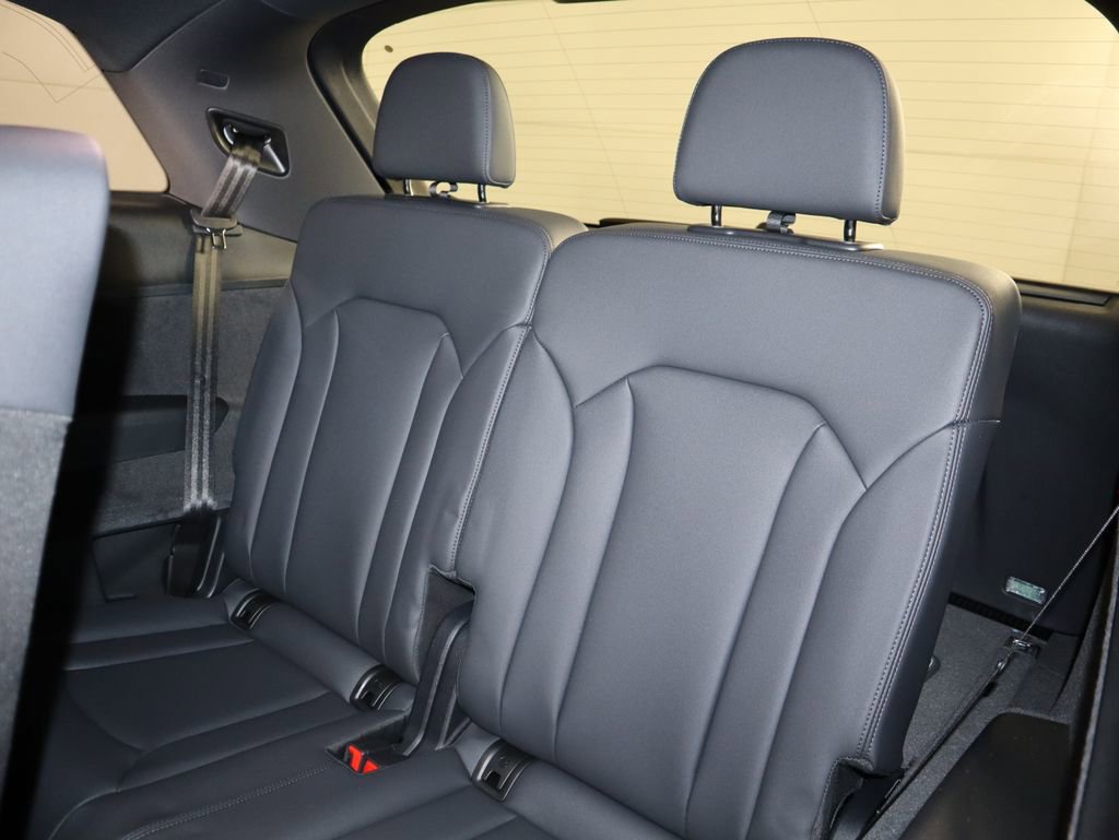 Used 2026 Audi Q7 3.0T Premium Plus w/ Premium Plus Package image 25